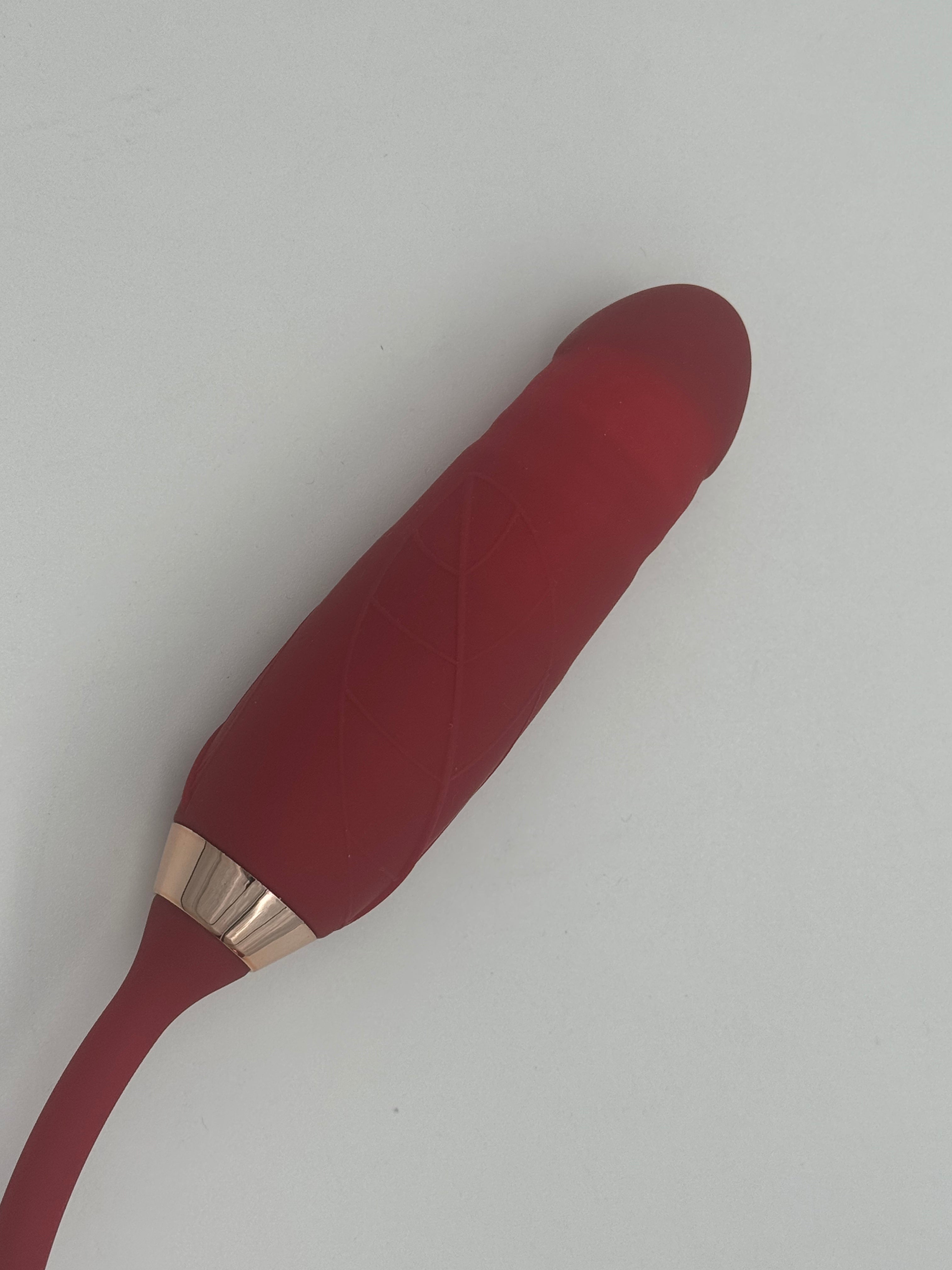 Rose Sucking & Thrusting Vibration Toy